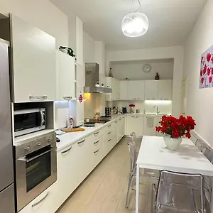 Modern River House Apartment