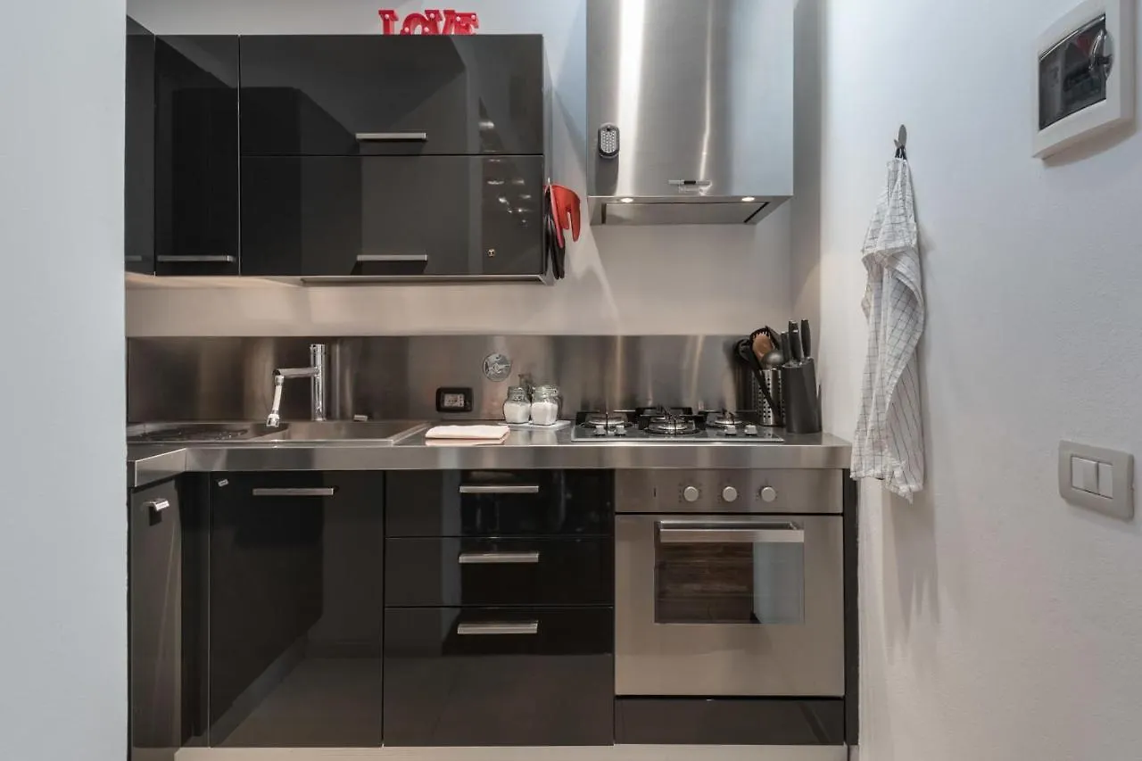 Art Gallery Apartment In Florence - Hosted By Sweetstay