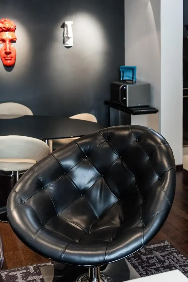 Art Gallery Apartment In Florence - Hosted By Sweetstay