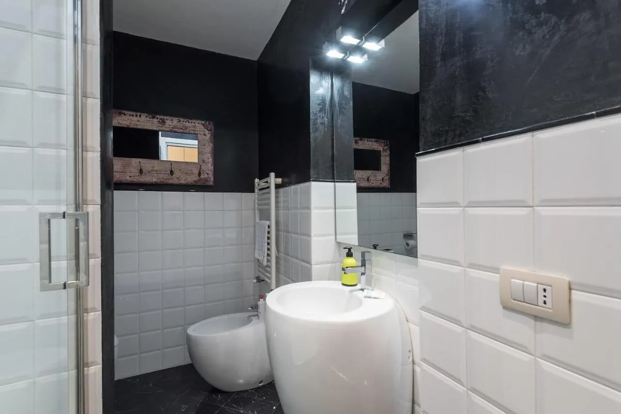 Art Gallery Apartment In Florence - Hosted By Sweetstay